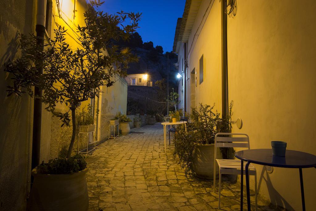 Appartement Le Dimore Dei Venti à Raguse Extérieur photo